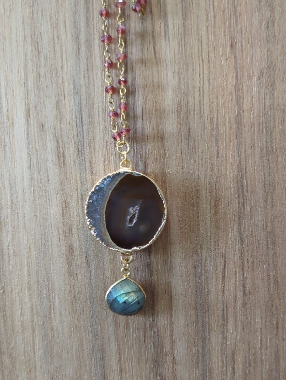Agate And Labradorite Pendant Necklace with Garnet Bead Chain - Picture 2 of 4